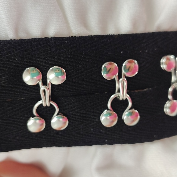 Daydreamer Hook Eye Cropped Tee White Black Size Large Short Sleeve Stretch - Picture 5 of 10